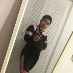 Meet your Posher, Charielle